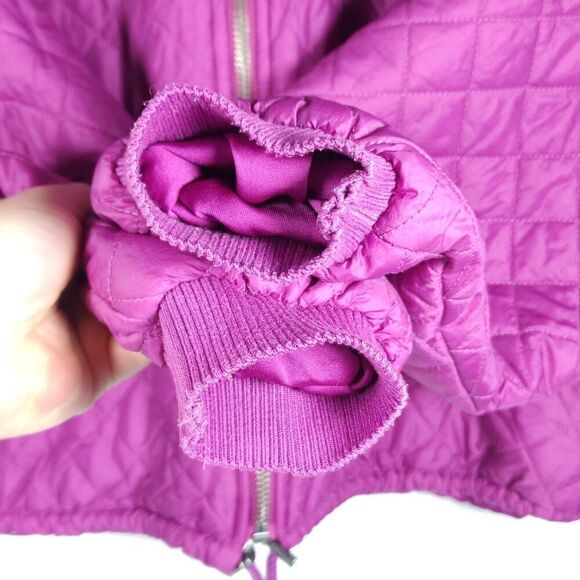 FREE PEOPLE Women's Easy Small Oversized Fushia Cropped Quilted Bomber Jacket - Picture 5 of 9